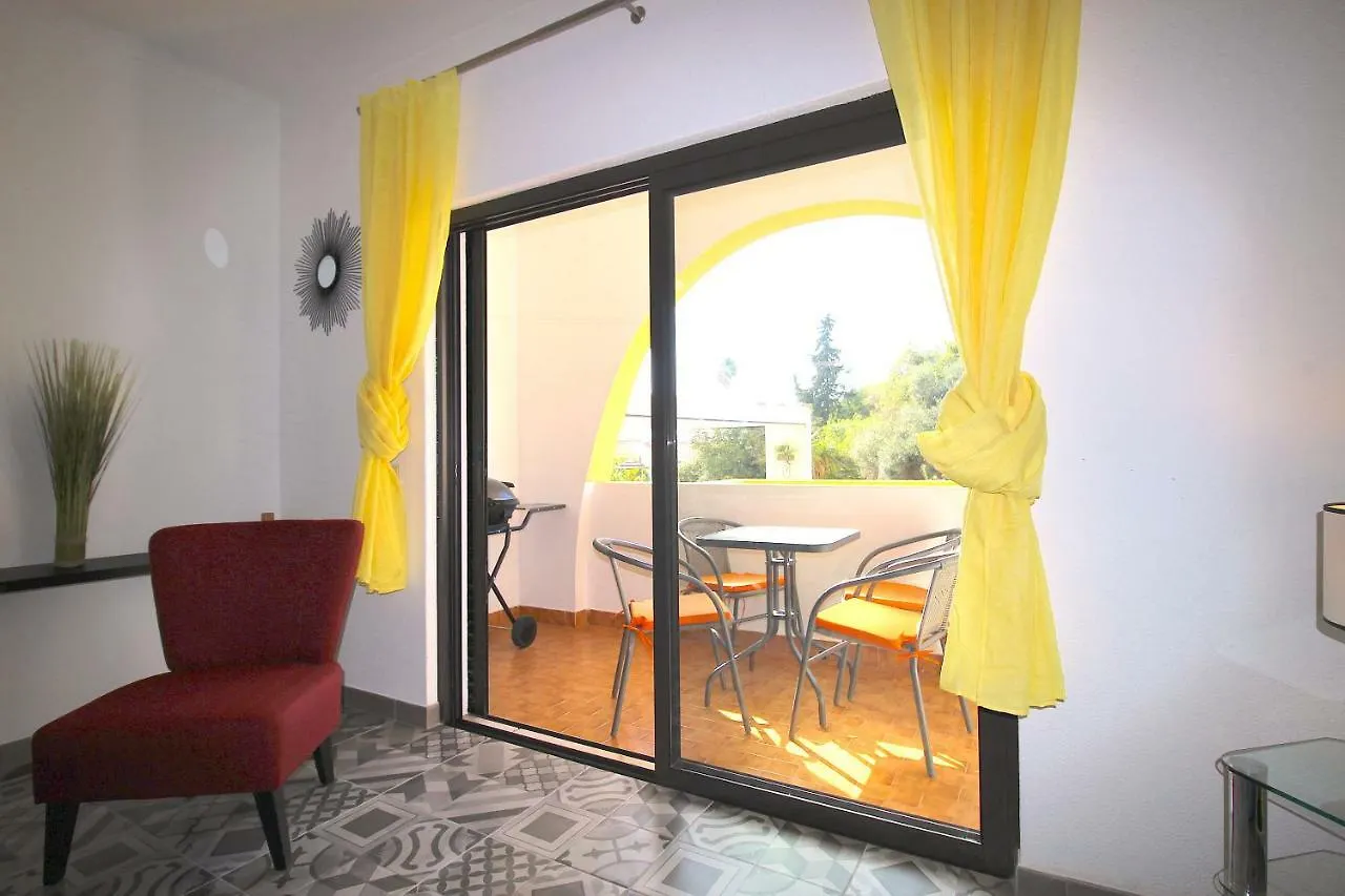 Charmant Appartement Au Coeur De Albufeira Apartment