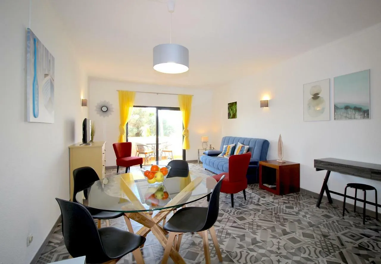 Charmant Appartement Au Coeur De Albufeira 0*,