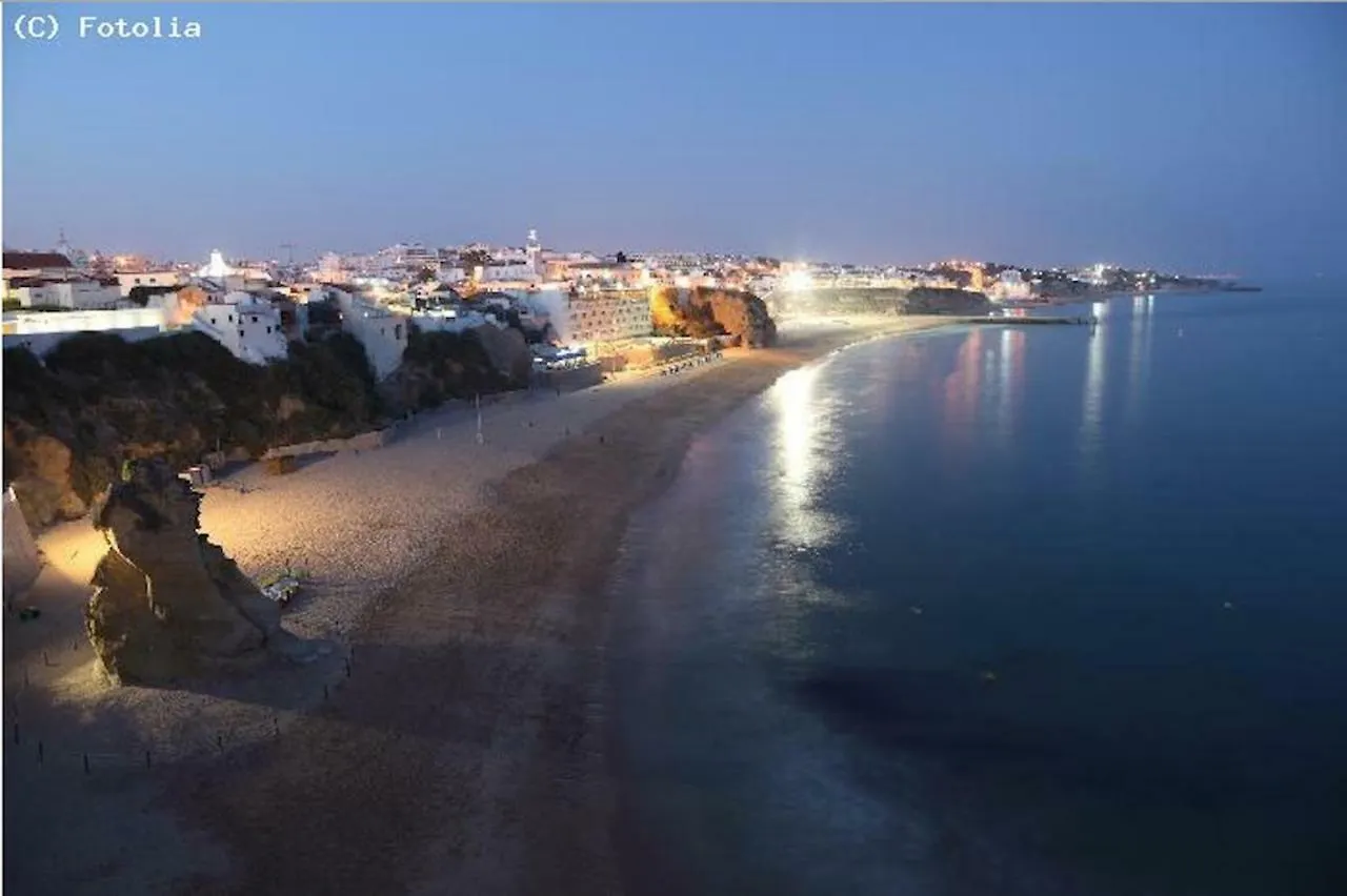 Apartment Charmant Appartement Au Coeur De Albufeira